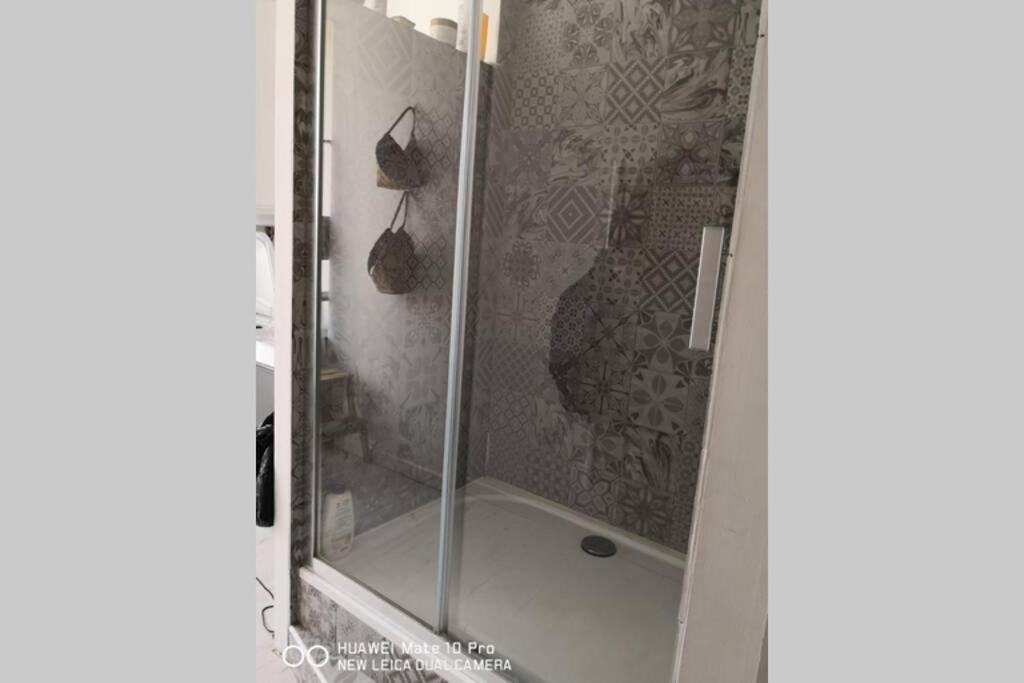 Appartement avec Jardin privatif centre ville Hyères Extérieur photo
